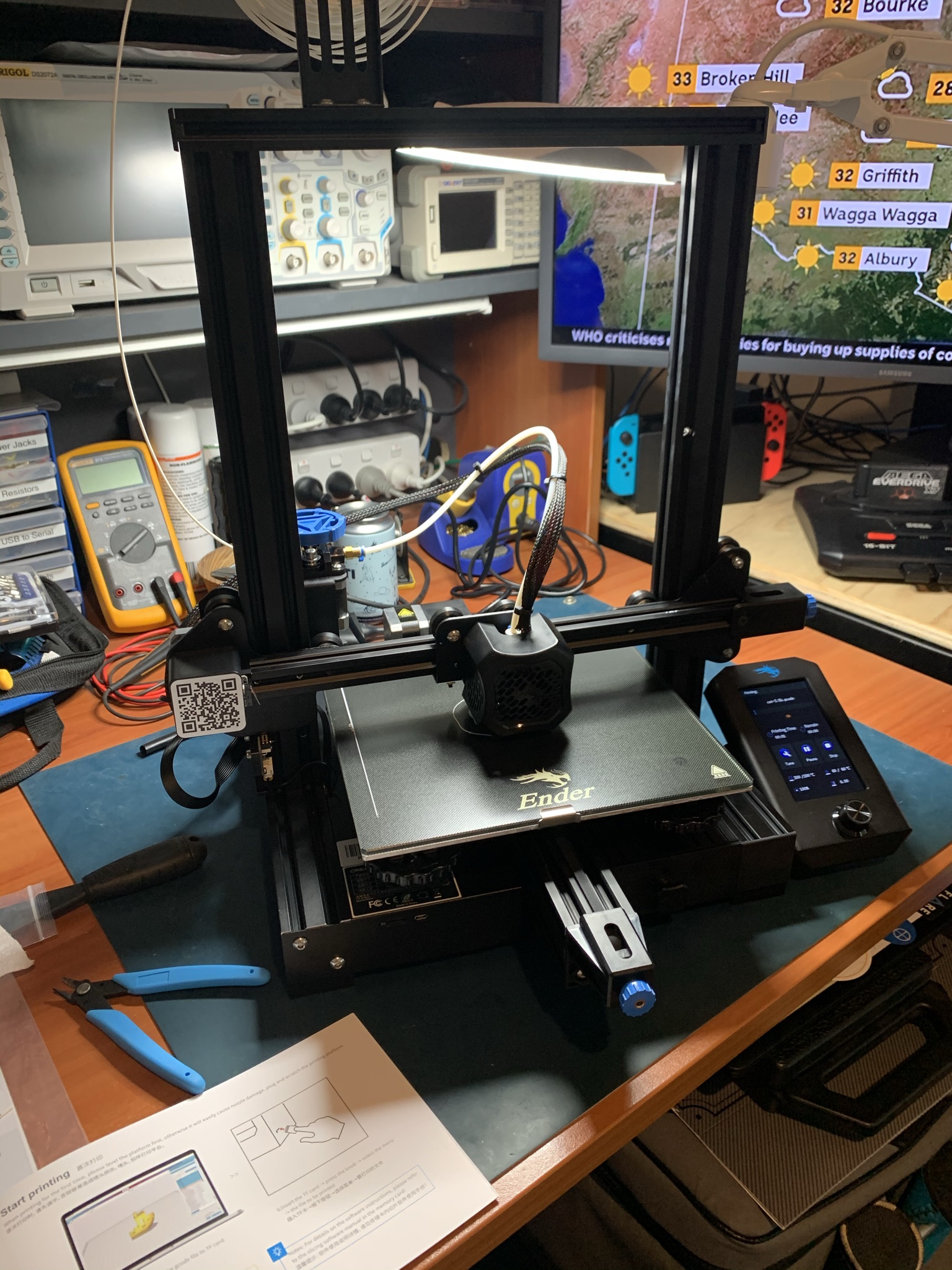 Getting started with 3d printing 3